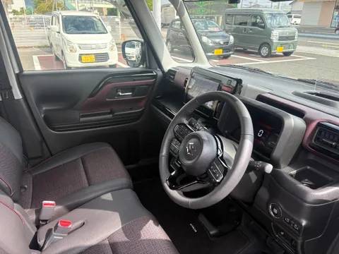 Suzuki Spacia Custom