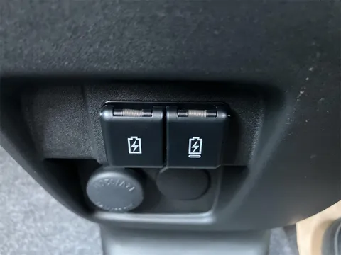 Suzuki Spacia Base