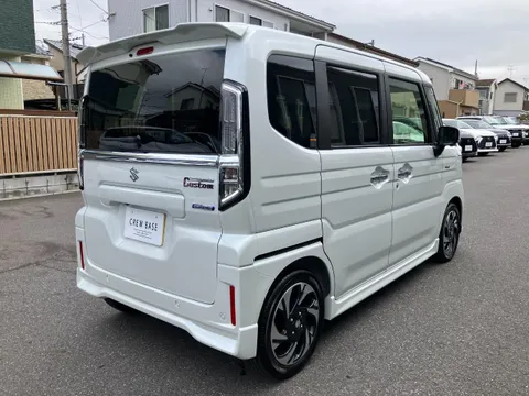 Suzuki Spacia Custom
