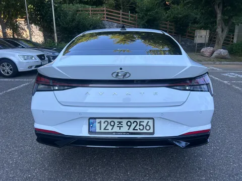 Hyundai Elantra (Avante)