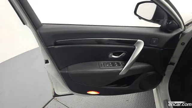 Renault SM7