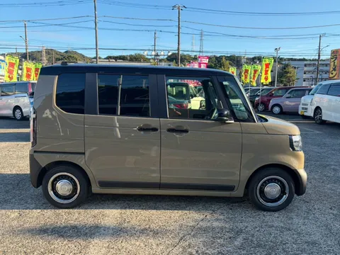 Honda N-BOX Joy