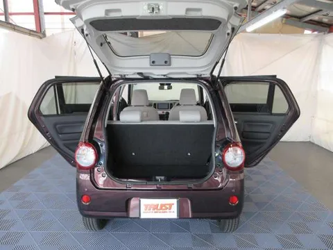 Daihatsu Mira Tocot