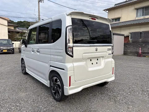 Suzuki Spacia Custom