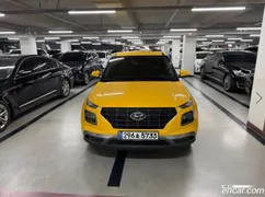 Hyundai Venue