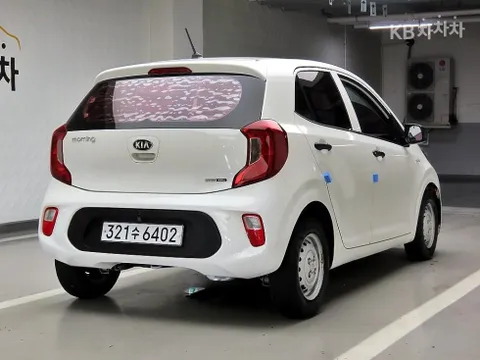 Kia Deluxe