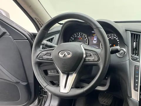 Infiniti Q50L