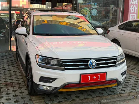 Volkswagen Tiguan L