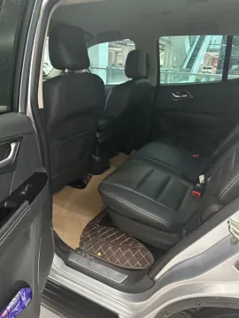 Isuzu mu-X