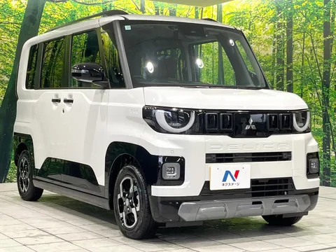 Mitsubishi Delica Mini
