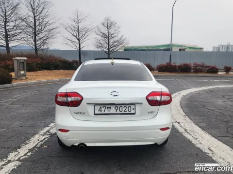 Renault SM3