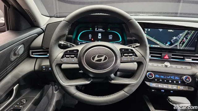 Hyundai Elantra (Avante)