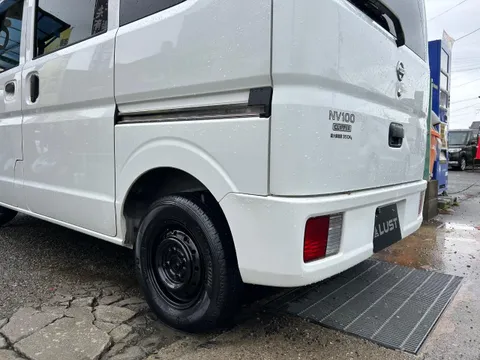 Nissan Clipper