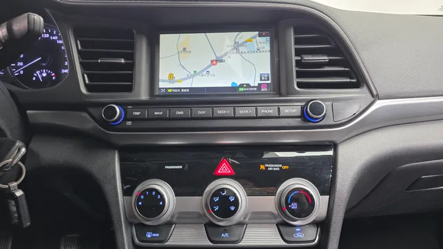 Hyundai Elantra (Avante)