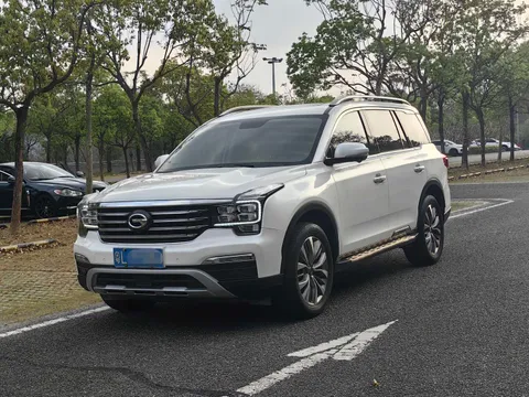 Gac GS8