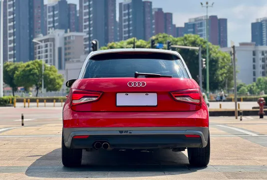 Audi A1