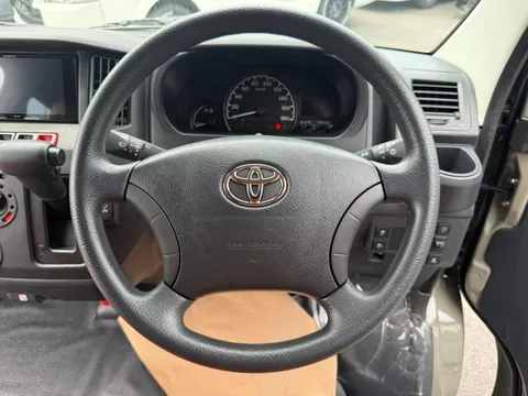 Toyota TownAce Van