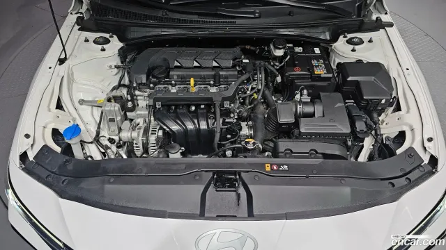 Hyundai Elantra (Avante)
