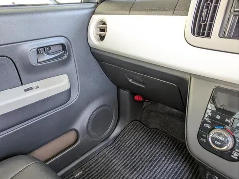 Daihatsu Mira Tocot