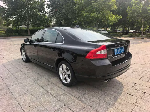 Volvo S80L