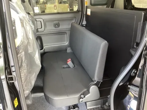 Suzuki Spacia Base