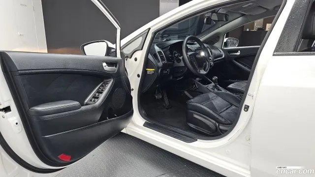 Kia Cerato (K3)