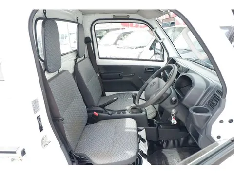 Nissan Clipper Truck
