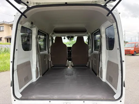 Nissan Clipper