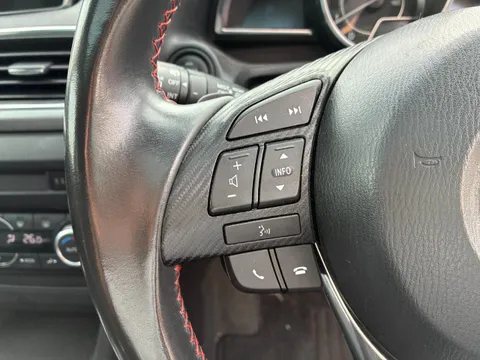 Mazda Axela Sport