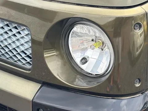 Daihatsu Naked