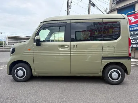 Honda N-VAN Plus Style