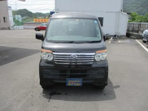 Daihatsu Atrai Wagon