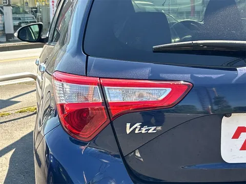 Toyota Yaris (Vitz)