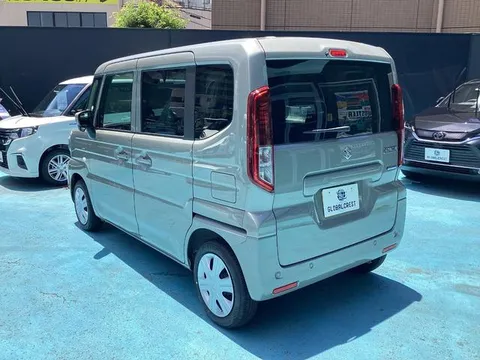 Suzuki Spacia