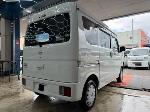 Nissan Clipper