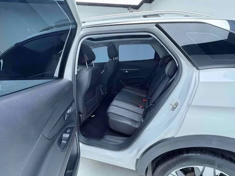 Peugeot 4008