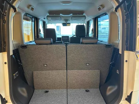 Suzuki Spacia Custom