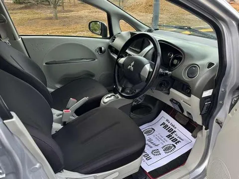 Mitsubishi I