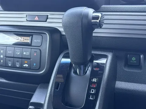 Honda N-VAN Plus Style