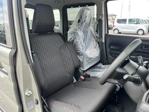 Suzuki Spacia