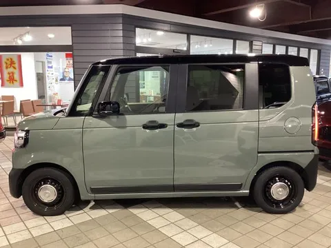 Honda N-BOX Joy