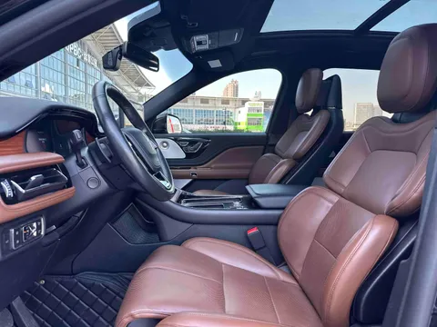 Lincoln Aviator
