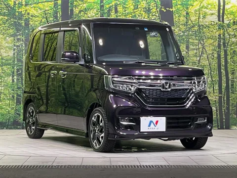 Honda N-BOX Custom