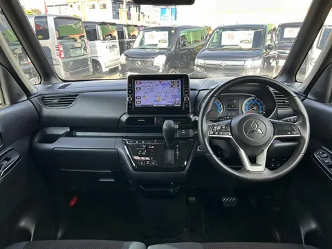 Mitsubishi eK X Space
