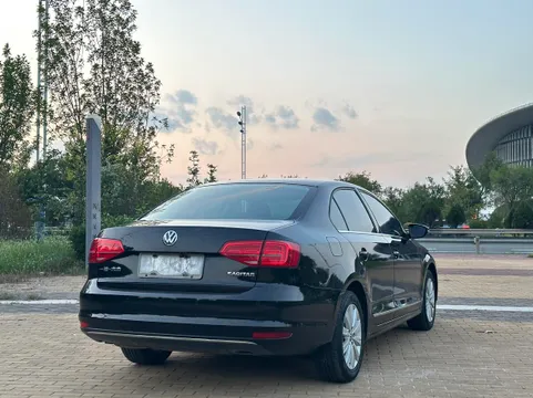 Volkswagen Sagitar