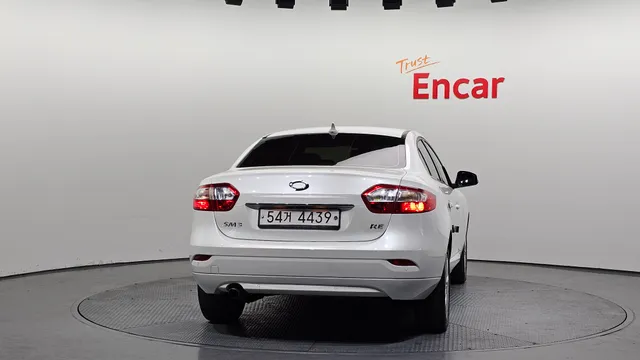 Renault SM3