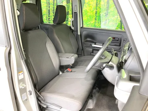 Suzuki Spacia Gear