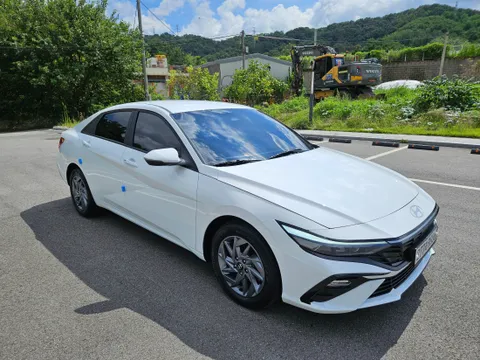 Hyundai Elantra (Avante)