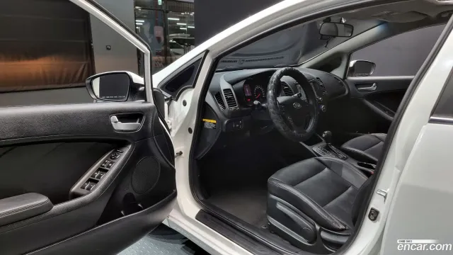 Kia Cerato (K3)