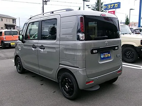 Suzuki Spacia Base